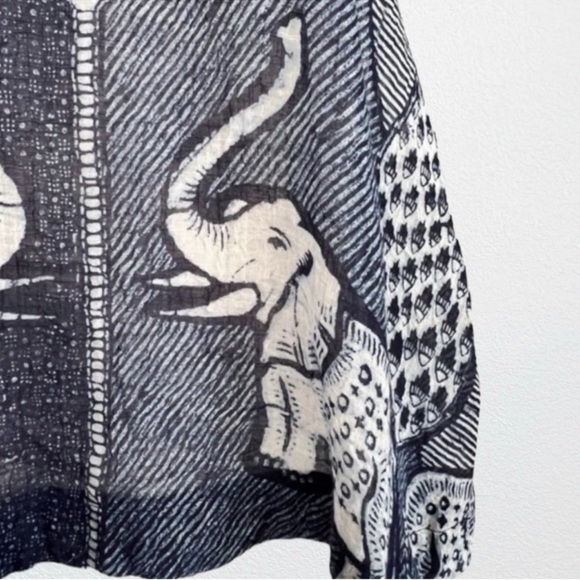 Free People Boho Festival Beachy Baby Ride Easy Elephant Tank SZ S Blue/White - Picture 4 of 12